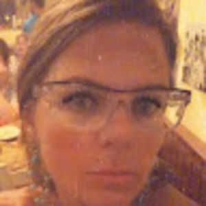 Meet your Posher, Eleni